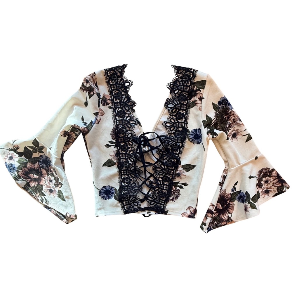 VTG Y2K Fairy Boho‎ Festival Floral Lace-Up Crochet Trim Bell Sleeve Crop Top S